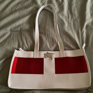 Designer inspired shoulder bag.